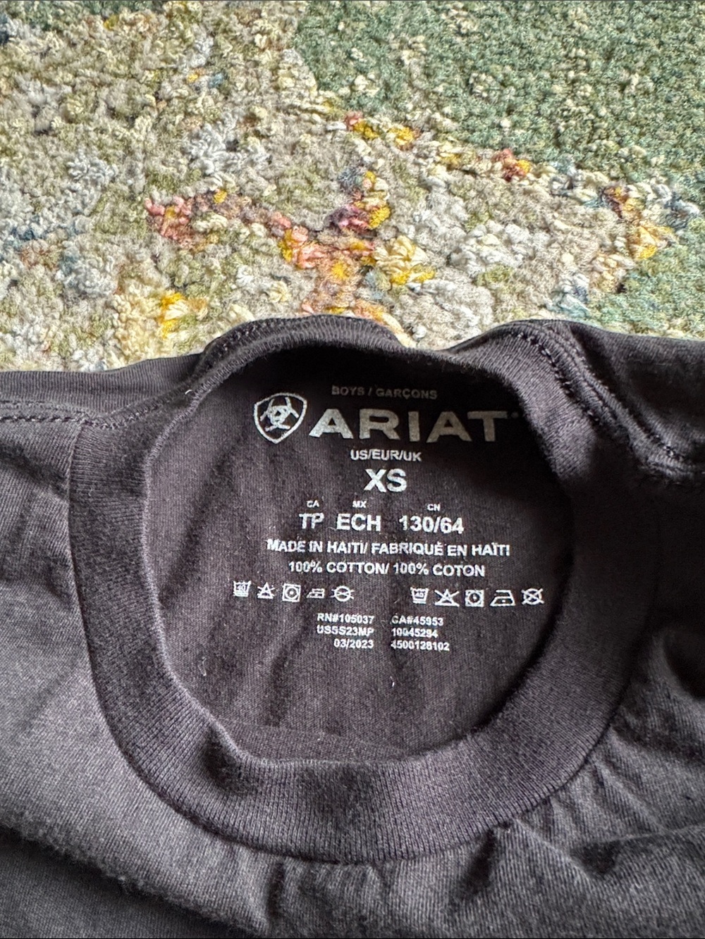 ARIAT CARHARTT BUNDLE OF 2 BOYS TSHIRTS IN SZ XS AND 6…NICE! - Picture 4 of 6